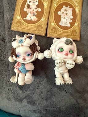 Bundle of 2 ‼️ Bangers!! Everyday Wonderland Collectible Skullpandas. Gorgeous!